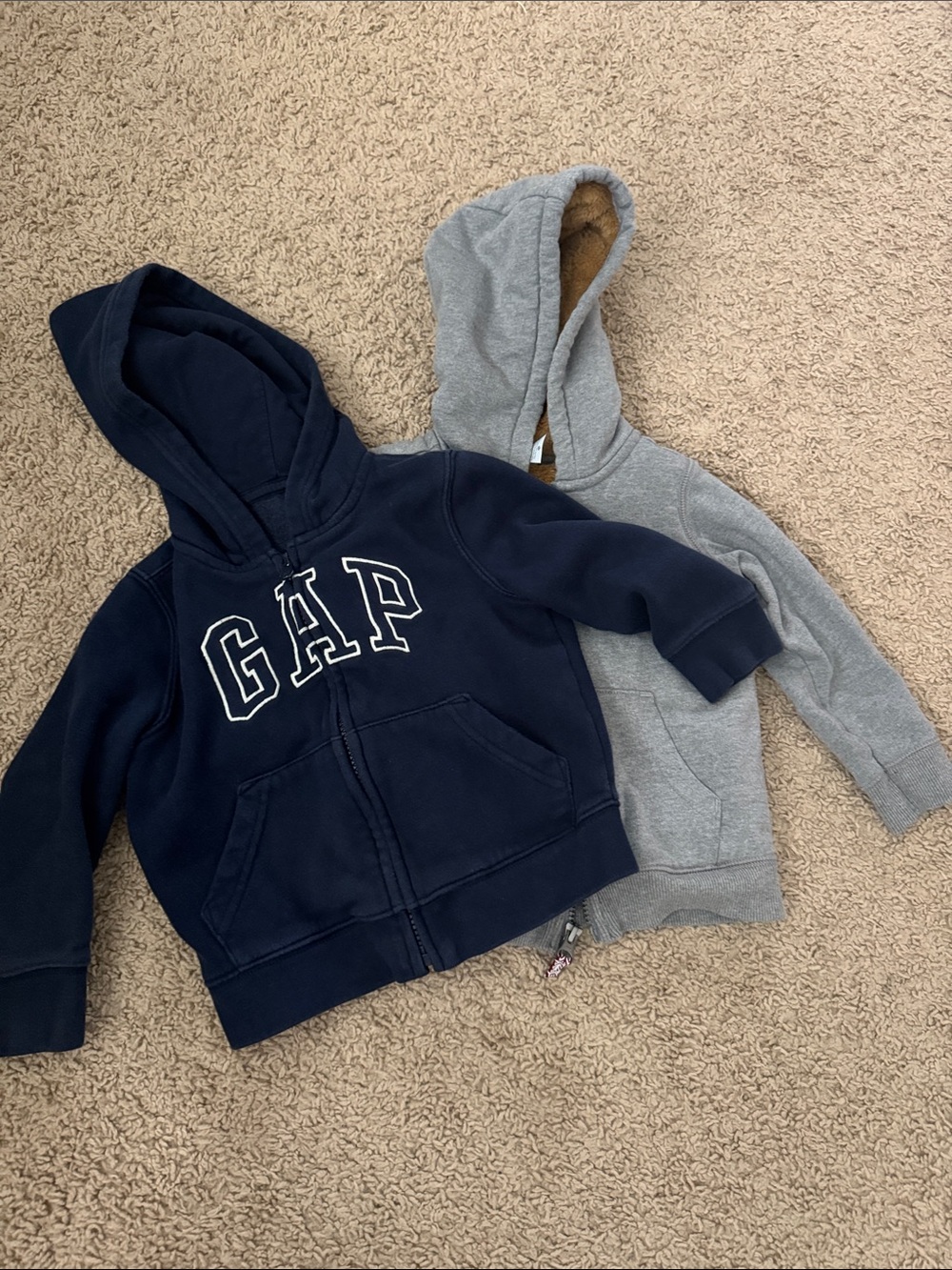 Bundle 2 Toddler Hoodies 3T Baby GAP Navy Logo & Carter’s Sherpa Lined Zip Up